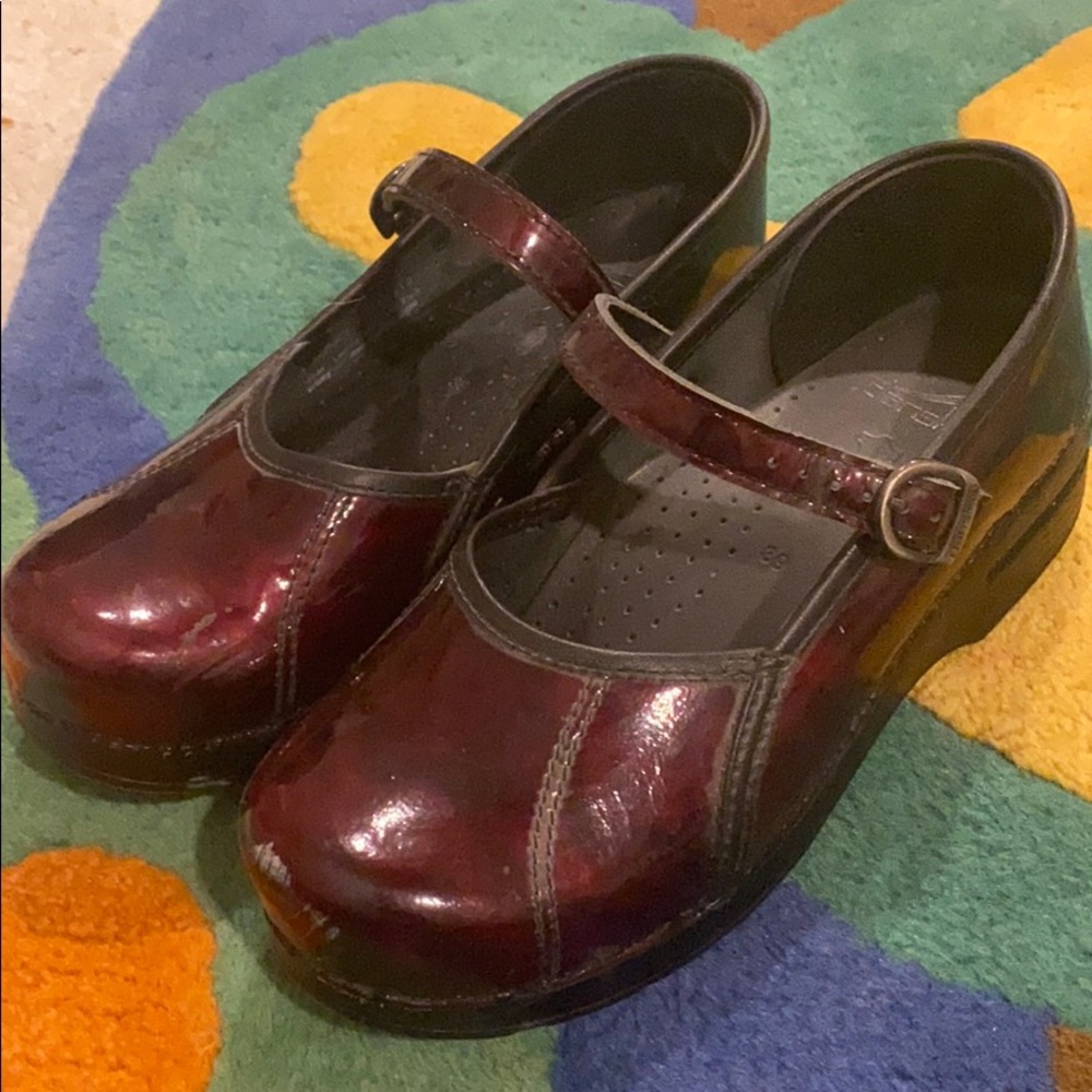 Cherry red Dansko Mary Jane clogs size 39 ( 8-8.5)